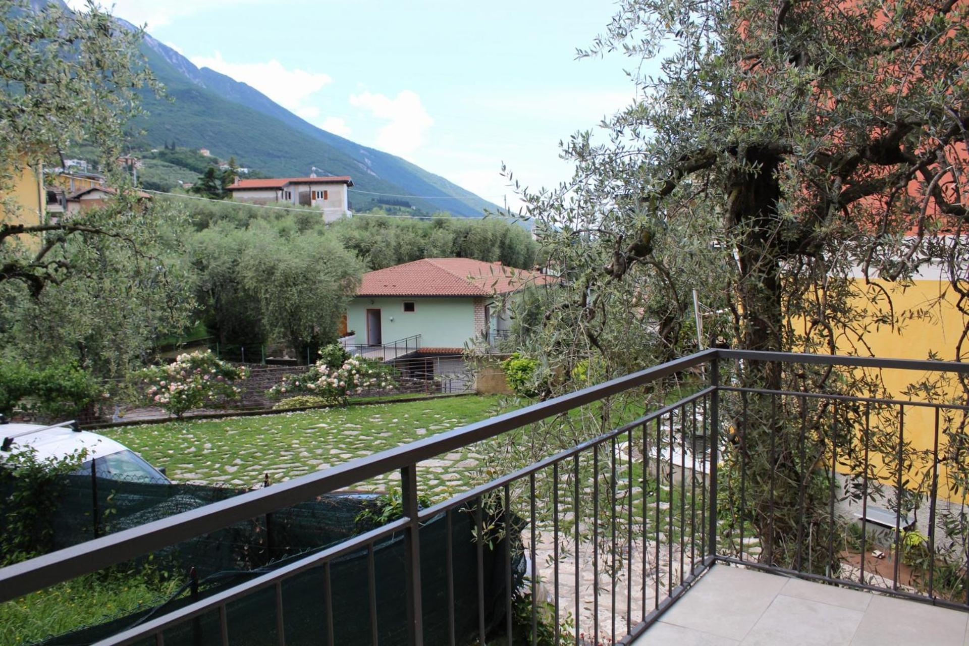 The Green House Malcesine Exterior photo